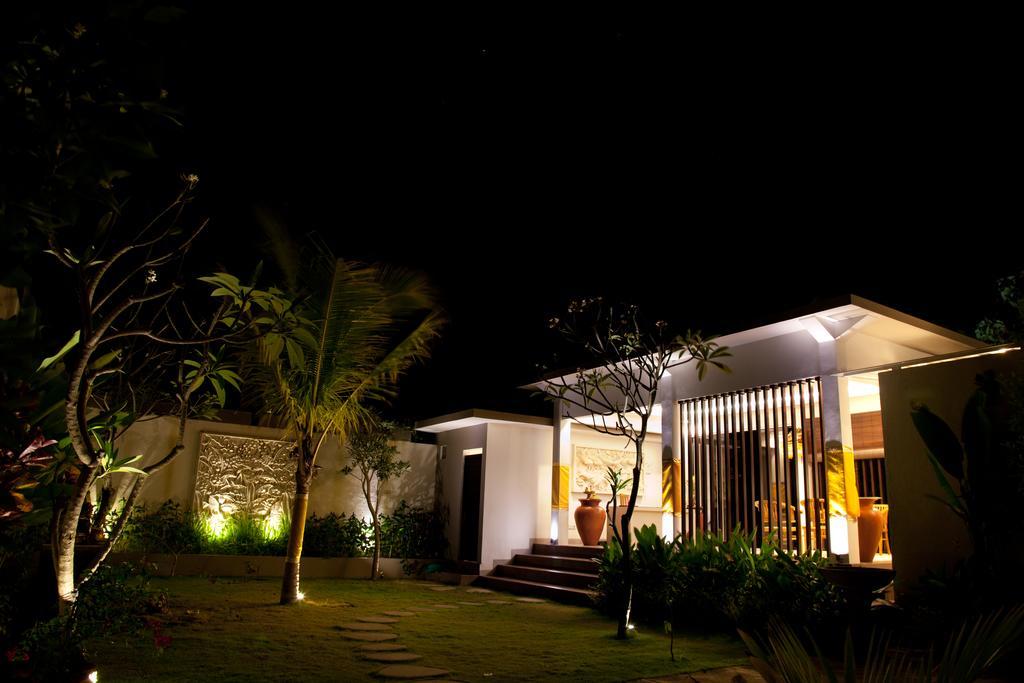 Muaya Villa Jimbaran Exteriör bild